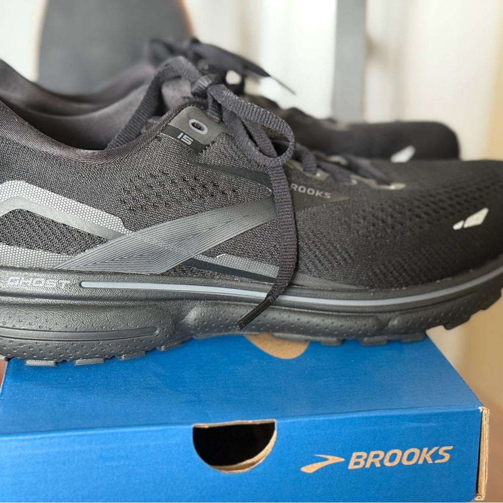 Brooks Women’s Black Running Shoes